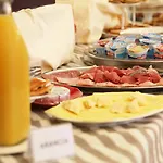 La Torre ホテル 4*
