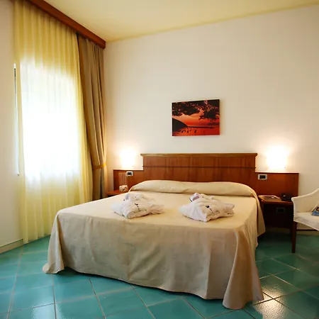 La Torre 4* Palinuro