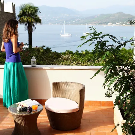 La Torre Hotel