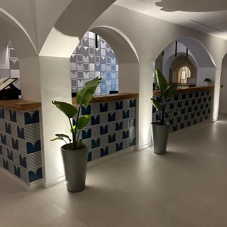 La Torre 팔리누로