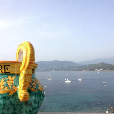 La Torre Ξενοδοχείο